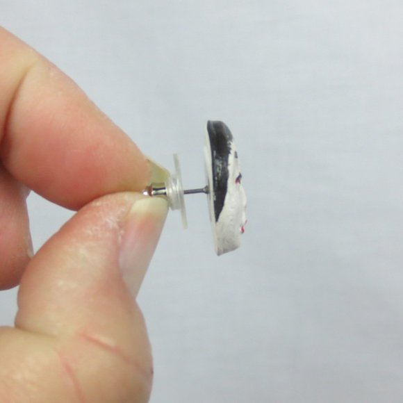 New Unique Hand Painted Lady's Face Stud Earrings - Picture 5 of 6